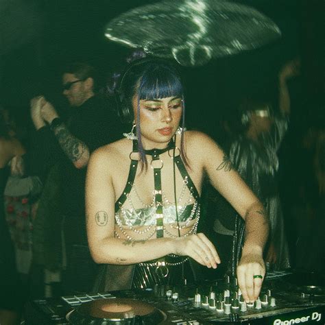 dj tinzo